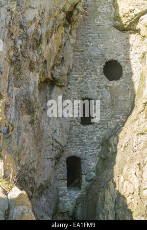 Rumoured to be a smuggler cave, Culver Hole was a dovecote dating back to thirteenth or fourteenth century. Port Eynon, Gower Pe Stock Photo