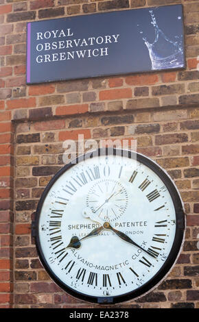 Shepherd patentee 53 Leadenhall Street 24 hour clock at Royal Observatory Greenwich, London Stock Photo