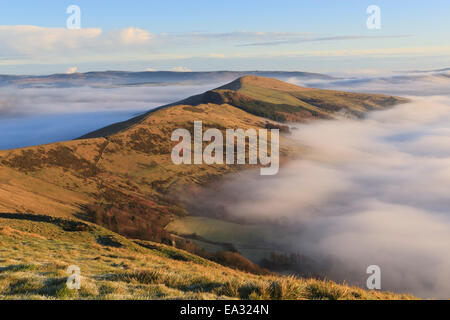 Fog and mist in the Hope and Edale Valleys from Great Ridge at Mam Tor, Castleton, Peak District, Derbyshire, England, UK Stock Photo