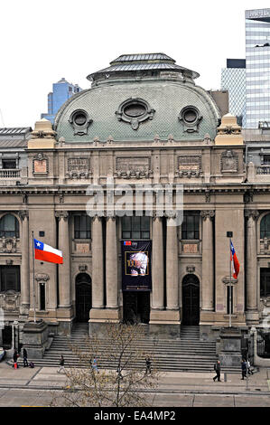 Biblioteca Nacional de Chile Avenida Libertador Bernardo O'Higgins Santiago Chile Stock Photo