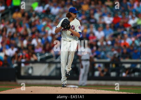 New York Giants player Jacob Bender (78) during NFL football training camp  in Albany, N.Y., on Monday, Aug. 2, 2010. (AP Photo/Mike Groll Stock Photo  - Alamy