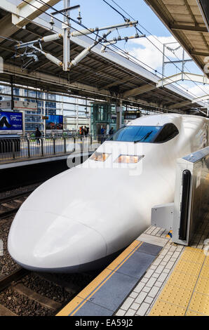 Shinkansen Japanese bullet train at Kyoto Station, Japan Stock Photo