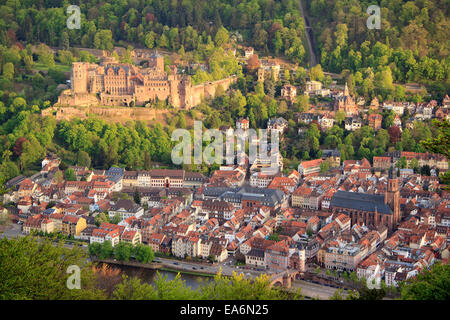 View of Schloss Heidelberg, (Heidelberg Castle) and the old town of Heidelberg, Germany Stock Photo