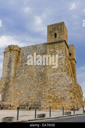 Malta, St Paul’s Bay: Wignacourt Tower, the oldest coastal defence post in Malta. Stock Photo