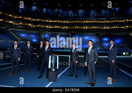 London, UK. 7th Nov, 2014. All players for the singles events Stan Wawrinka of Switzerland, Milos Raonic of Canada, Tomas Berdych of Czech Republic, Novak Djokovic of Serbia, Kei Nishikori of Japan, Andy Murray of Britain, Roger Federer of Switzerland and Marin Cilic of Croatia (From L to R) pose for an official group photo prior to the Barclays ATP World Tour Finals at the O2 Arena in London, Britain, on Nov. 7, 2014. Credit:  Han Yan/Xinhua/Alamy Live News Stock Photo