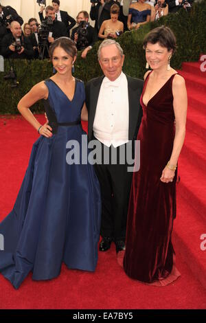 'Charles James: Beyond Fashion' Costume Institute Gala at the Metropolitan Museum of Art - Outside Arrivals  Featuring: Georgina Bloomberg,Mayor Michael Bloomberg,and Diana Taylor Where: New York City, New York, United States When: 05 May 2014 Stock Photo