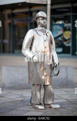 The metal farm sculptures called The Drover in Carmarthen town centre, Carmarthenshire, Wales.  This is a landmark in Carmarthen Stock Photo