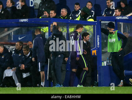 London, UK. 8th Nov, 2014. Manchester City's Edin Dzeko goes off shortly after coming on as a substitute.- Barclays Premier League - Queens Park Rangers vs Manchester City- Loftus Road - London - England - 8th November 2014 - Picture David Klein/Sportimage. © csm/Alamy Live News Stock Photo