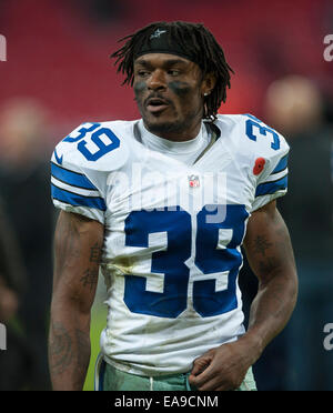 Oakland Raiders wide receiver Andre Holmes (18) during an NFL preseason  football game against the Arizona Cardinals, Friday, Aug. 12, 2016, in  Glendale, Ariz. (AP Photo/Rick Scuteri Stock Photo - Alamy