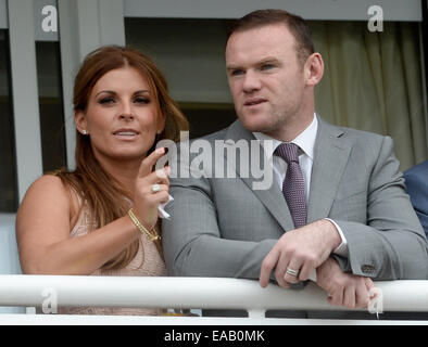 Boodles Ladies Day during the May Festival at Chester Racecourse  Featuring: Wayne Rooney,Coleen Rooney Where: Liverpool, United Kingdom When: 08 May 2014 Stock Photo