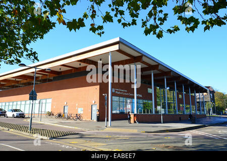 Watford Leisure Centre Central, Peace Prospect, Watford, Hertfordshire, England, United Kingdom Stock Photo