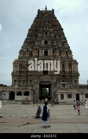 Virupaksha Temple,  Hampi,  Karnataka, South India, a UNESCO World Heritage Site. Stock Photo