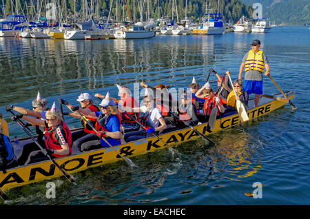 The 'Perfect Catch' Dragon boat team, Deep Cove, N. Vancouver, BC, Canada Stock Photo