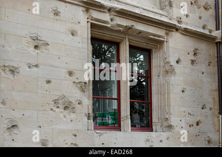Artillery bullet holes from the Second World War, on the façade of the Palace of Justice, Rouen, Département Seine-Maritime Stock Photo