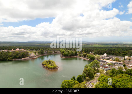 The Hindu Temple complex at Grand Bassin  ( also known as Ganga Taleo or Ganges Lake ), Mauritius Stock Photo