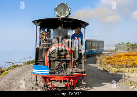 The Darjeeling Himalayan Railway (aka The Toy Train) Darjeeling, West Bengal, India Stock Photo