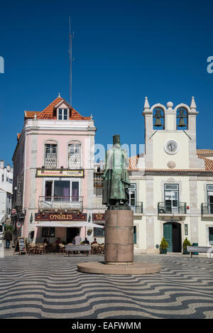 Dom Pedro and Our Lady of Navigators Church at the Main square in the old town, 5th October Square, Cascais, Lisbon, Portugal Stock Photo