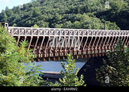 Roebling Delaware River bridge. Aqueduct viaduct Stock Photo