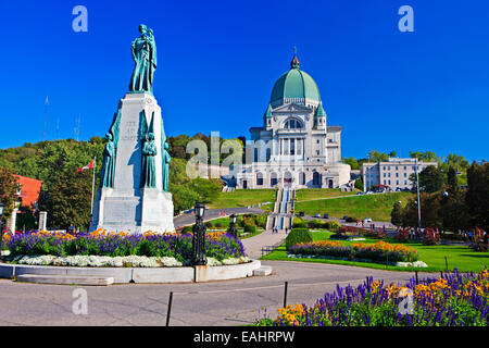 Saint Joseph's Oratory of Mont Royal, L'Oratoire Saint-Joseph du Mont-Royal,Parc du Mont-Royal, Montreal, Quebec, Canada. Stock Photo