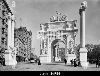 Dewey Arch, New York City, circa 1900 Stock Photo