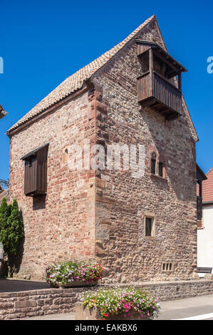 La Maison Romane or Romanesque House, Rosheim, Département Bas-Rhin, Alsace, France Stock Photo