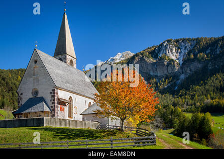 Santa Maddelena Church in Val di Funes, Dolomites, Trentino-Alto-Adige, Italy Stock Photo