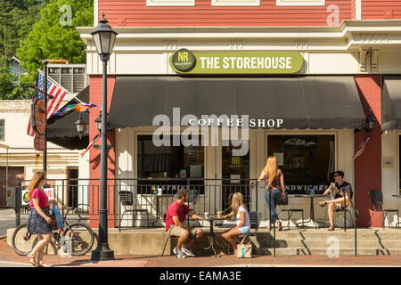 Downtown Hot Springs, Bath County, Virginia, USA home of the historic Homestead Resort Stock Photo