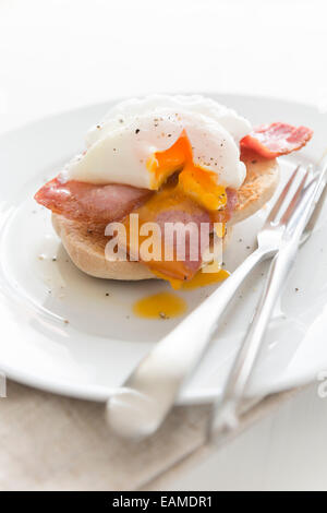 Egg and bacon bagel Stock Photo