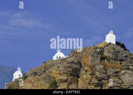 Three chapels of Saint Eleftherios, St. George and St. Nicolas situated over Chora (Hora) in Ios island, Cyclades, Greece Stock Photo