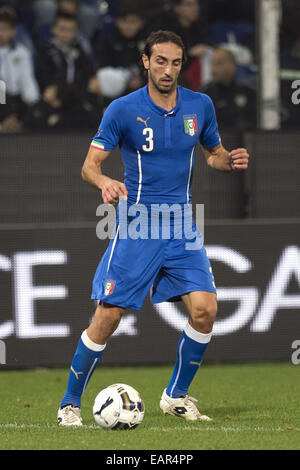 Genova, Italy. 18th Nov, 2014. Emiliano Moretti (ITA) Football/Soccer : International Friendly match between Italy 1-0 Albania at Stadio Luigi Ferraris in Genova, Italy . © Maurizio Borsari/AFLO/Alamy Live News Stock Photo