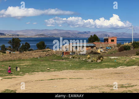 Rural landscape at the shore of Lake Titicaca close to Yunguyo (Peru) at the Peruvian-Bolivian border Stock Photo