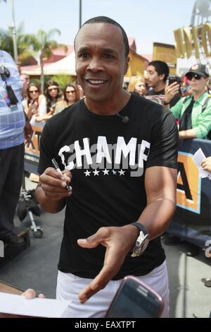 Sugar Ray Leonard at Universal for the television show 'Extra'  Featuring: Sugar Ray Leonard Where: Los Angeles, California, United States When: 19 May 2014 Stock Photo