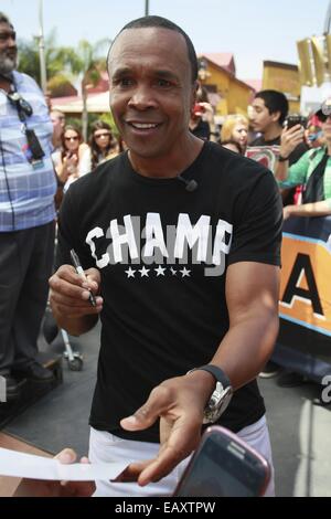 Sugar Ray Leonard at Universal for the television show 'Extra'  Featuring: Sugar Ray Leonard Where: Los Angeles, California, United States When: 19 May 2014 Stock Photo