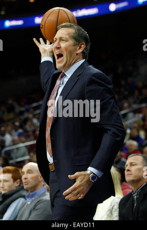 Philadelphia, USA. November 21, 2014. Phoenix Suns head coach Jeff Hornacek reacts as the ball goes towards him during the NBA game between the Phoenix Suns and the Philadelphia 76ers at the Wells Fargo Center in Philadelphia, Pennsylvania. The Phoenix Suns won 122-96. Stock Photo