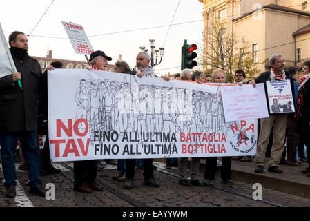 TURIN, ITALY, 22 November 2014 - Demonstrators 'No TAV' expose a banner to affirm their battle against the construction of the 'Turin - Lyon' railway connection. No TAV movement was created to protest against the project of a high speed railroad between Italy and France. Credit:  Edoardo Nicolino/Alamy Live News