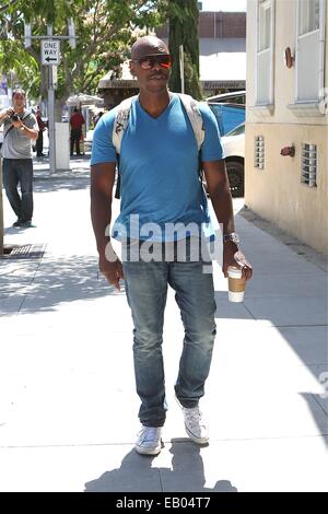 Dave Chappele out and about in Beverly Hills putting his rubbish in the