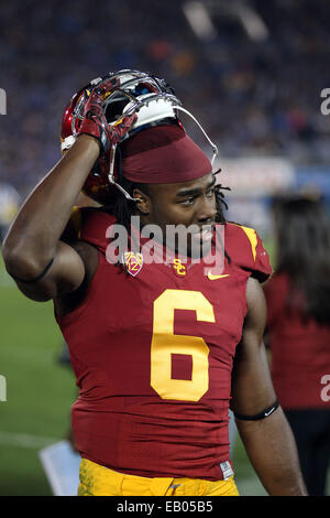 November 22, 2014 USC Trojans linebacker Anthony Sarao #56 celebrates ...