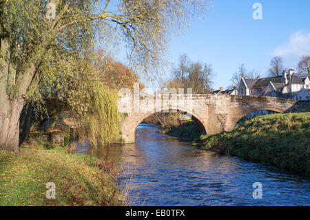 An autumn view of the 16th century Canongate Bridge over Jed Water, Jedburgh, Scottish Borders, Scotland, UK Stock Photo