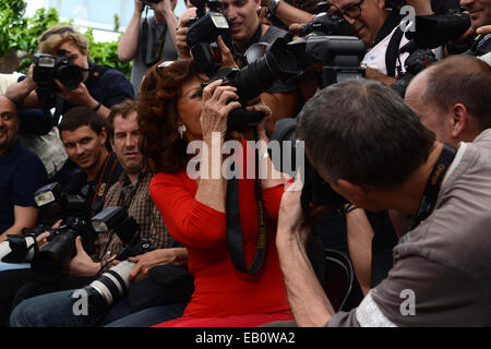 The 67th Annual Cannes Film Festival - 'Sophia Loren Presents Cannes Classic' - Photocall  Featuring: Sophia Loren Where: Cannes, France When: 21 May 2014 Stock Photo