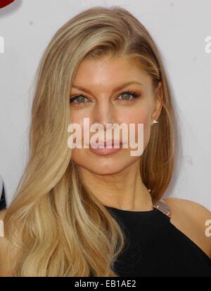 Los Angeles, CA, USA. 23rd Nov, 2014. Fergie at arrivals for The 42nd Annual American Music Awards (AMAs 2014) - Arrivals 1, Nokia Theatre L.A. LIVE, Los Angeles, CA November 23, 2014. Credit:  Elizabeth Goodenough/Everett Collection/Alamy Live News Stock Photo