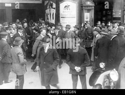 Chairman of the Nazi Party Adolf Hitler leaves the Konzerthaus Clou on Zimmerstrasse 90/91 during a closed members' assembly after giving his first public speech in Berlin, Germany, 01 May 1927. Fotoarchiv für Zeitgeschichtee - NO WIRE SERVICE Stock Photo