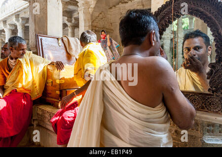 Jain Monks At Ranakpur Jain Temple, Rajasthan, India Stock Photo