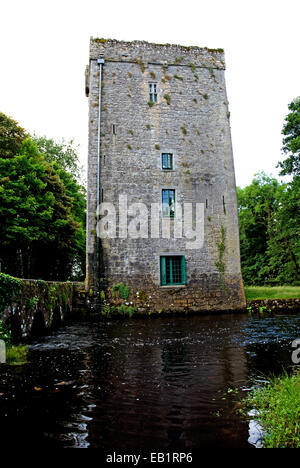 THOOR BALLYLEE, BALLYLEE CASTLE, NORMAN TOWER HOUSE, HOME OF POET, DRAMATIST AND NOBEL PRIZE WINNER OF LITERATURE, W.B.YEATS 1921-1929,  GORT, CO GALWAY, IRELAND Stock Photo