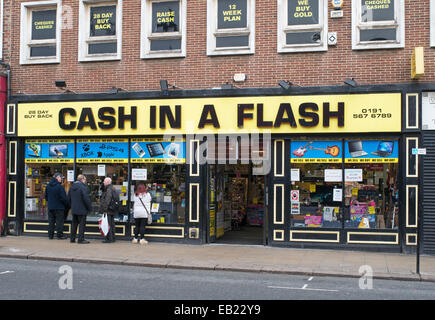 Cash in a Flash second hand and pawn shop in Sunderland, north east England, UK Stock Photo