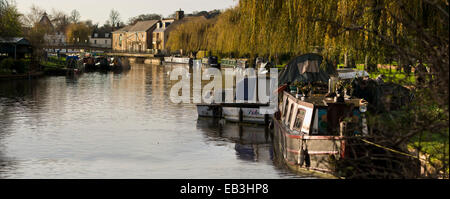 Ely river waterfront quayside boats River Great Ouse Stock Photo