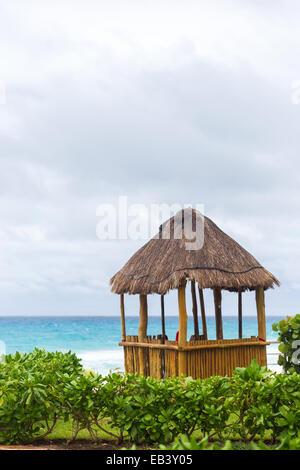 Lifeguard pergola on caribbean beach, Cancun, Mexico Stock Photo