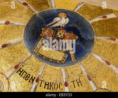 Beautiful interior paintings and mosaics of the UNESCO heritage monastery of Osios Loukas, Greece Stock Photo