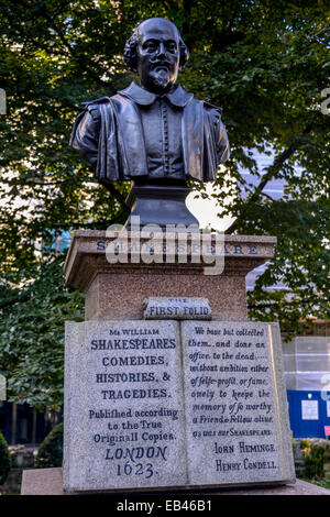 Monument to John Heminge and Henry Condell, credited with encouraging the publication of Shakespeare's First Folio in 1623, Sain Stock Photo