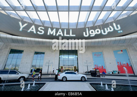 New Yas Mall shopping centre on Yas Island in Abu Dhabi United Arab Emirates. Stock Photo