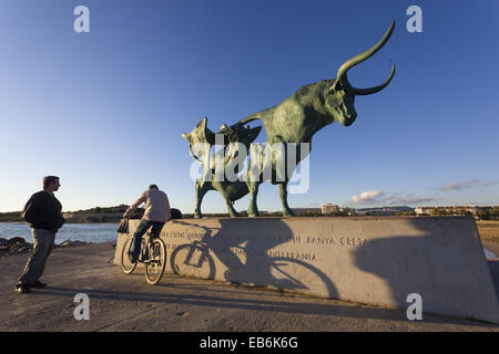 Pasifae statue. Vilanova i la Geltru. Spain Stock Photo: 75827459 - Alamy
